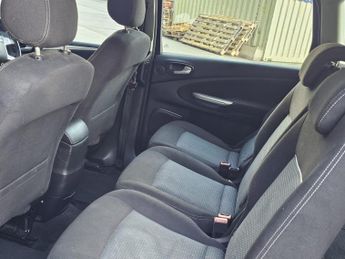 Ford S-Max 1.6 TDCi Zetec Euro 5 (s/s) 5dr