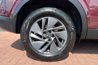 Nissan Qashqai 1.3 DiG-T (158ps) Acenta Premium