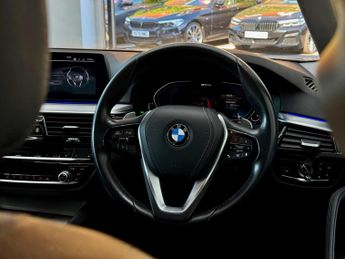 BMW 5 Series 2.0 530e 12kWh SE Auto Euro 6 (s/s) 4dr (17in Alloy)