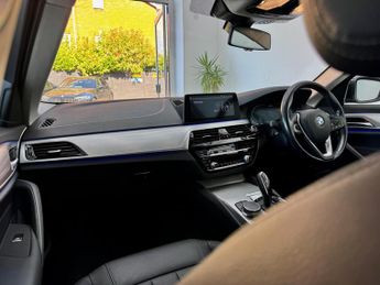 BMW 5 Series 2.0 530e 12kWh SE Auto Euro 6 (s/s) 4dr (17in Alloy)