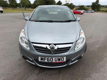 Vauxhall Corsa 1.4i 16v Exclusiv 3dr