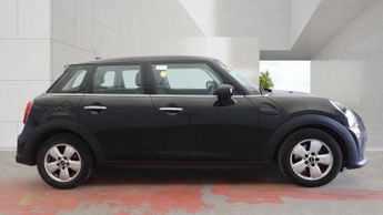 MINI Hatch 1.5 Cooper Classic Steptronic Euro 6 (s/s) 5dr