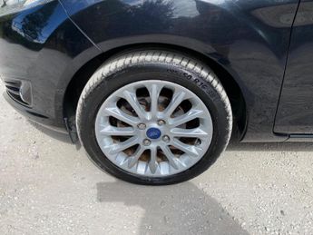 Ford Fiesta 1.6 Titanium X Powershift Euro 5 5dr