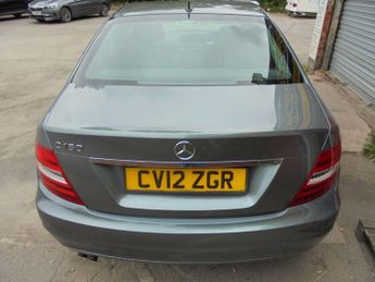Mercedes-Benz C Class 1.8 C180 BlueEfficiency SE G-Tronic+ Euro 5 (s/s) 4dr