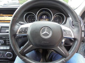 Mercedes-Benz C Class 1.8 C180 BlueEfficiency SE G-Tronic+ Euro 5 (s/s) 4dr