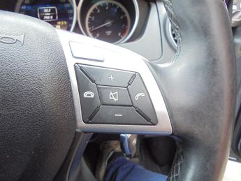 Mercedes-Benz C Class 1.8 C180 BlueEfficiency SE G-Tronic+ Euro 5 (s/s) 4dr