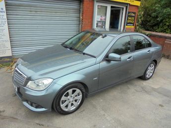 Mercedes-Benz C Class 1.8 C180 BlueEfficiency SE G-Tronic+ Euro 5 (s/s) 4dr