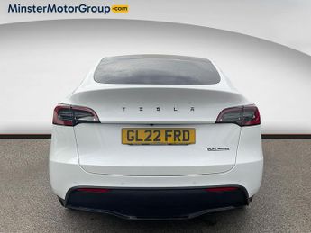 Tesla Model Y LONG RANGE AWD