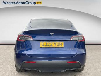 Tesla Model Y LONG RANGE AWD