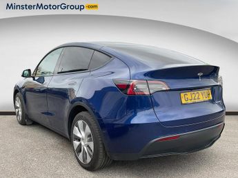 Tesla Model Y LONG RANGE AWD
