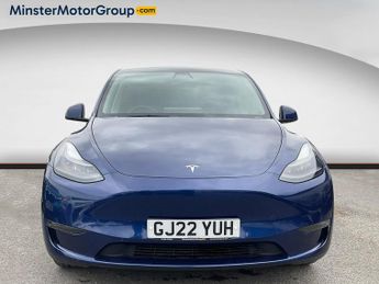 Tesla Model Y LONG RANGE AWD