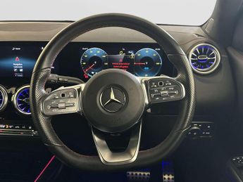 Mercedes-Benz EQA EQA 300 66.5kWh AMG Line SUV 5dr Electric Auto 4MATIC (228 ps)