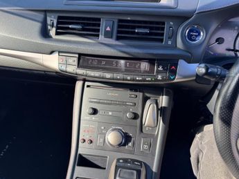 Lexus CT 1.8 200h F Sport CVT Euro 6 (s/s) 5dr