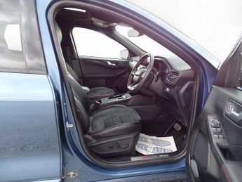 Ford Kuga 2.5 Duratec 14.4kWh ST-Line X Edition CVT Euro 6 (s/s) 5dr