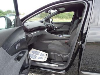 Peugeot 5008 1.5 BlueHDi Active Premium + EAT Euro 6 (s/s) 5dr