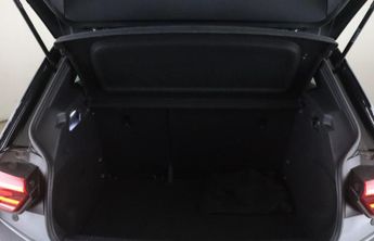 Volkswagen ID.3 Pure Performance 45kWh Life Auto 5dr