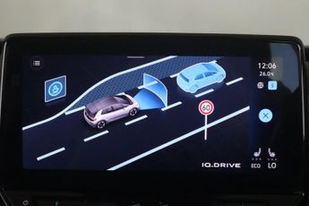 Volkswagen ID.3 Pure Performance 45kWh Life Auto 5dr