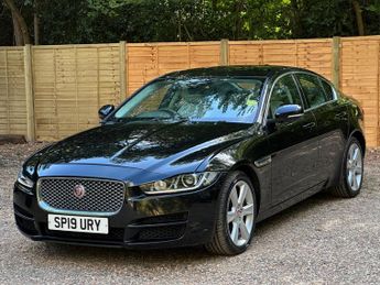 Jaguar XE 2.0i GPF Portfolio Auto Euro 6 (s/s) 4dr