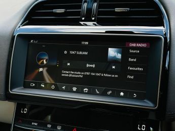 Jaguar XE 2.0i GPF Portfolio Auto Euro 6 (s/s) 4dr