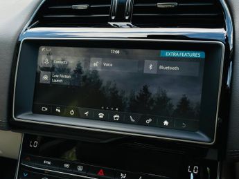 Jaguar XE 2.0i GPF Portfolio Auto Euro 6 (s/s) 4dr