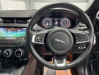 Jaguar E-PACE 2.0 D150 Chequered Flag Auto AWD Euro 6 (s/s) 5dr