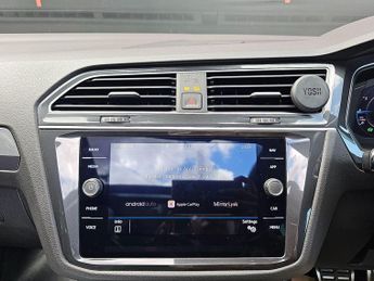 Volkswagen Tiguan 1.5 TSI EVO R-Line Tech DSG Euro 6 (s/s) 5dr