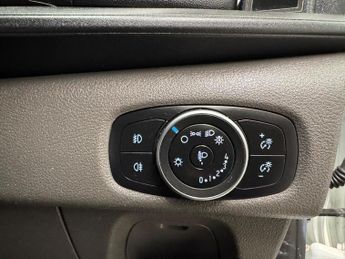 Ford Transit Custom 1.0 340 Fox 13.6kWh Trend Auto L1 H1 Euro 6 5dr