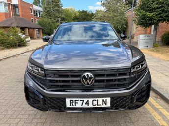 Volkswagen Touareg 3.0 TDI V6 Black Edition Tiptronic 4Motion Euro 6 (s/s) 5dr