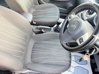 Vauxhall Corsa 1.2i 16v Club 5dr