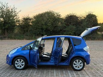 Honda Jazz 1.3h IMA HX Hatchback 5dr Petrol Hybrid CVT Euro 5 (102 ps)