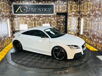 Audi TT 2.0 TFSI Black Edition S Tronic quattro Euro 5 (s/s) 3dr