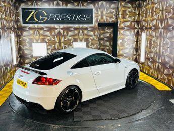 Audi TT 2.0 TFSI Black Edition S Tronic quattro Euro 5 (s/s) 3dr