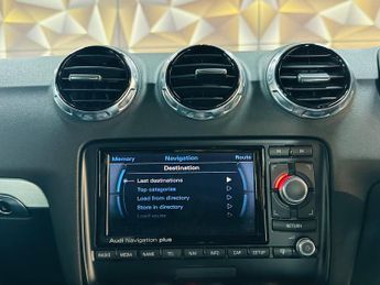 Audi TT 2.0 TFSI Black Edition S Tronic quattro Euro 5 (s/s) 3dr
