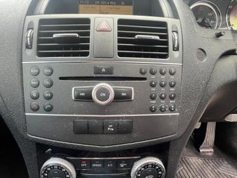 Mercedes-Benz C Class 1.8 C180 BlueEfficiency SE Auto Euro 5 4dr