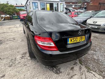 Mercedes-Benz C Class 1.8 C180 BlueEfficiency SE Auto Euro 5 4dr
