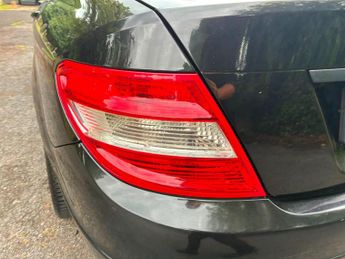 Mercedes-Benz C Class 1.8 C180 BlueEfficiency SE Auto Euro 5 4dr