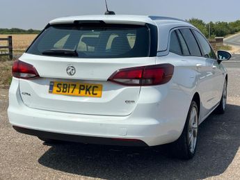 Vauxhall Astra 1.6 CDTi SRi Sports Tourer Auto Euro 6 5dr