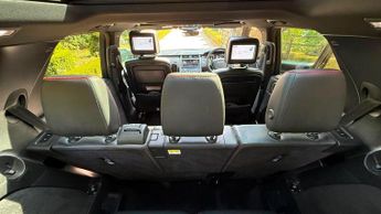 Land Rover Discovery 3.0 SD V6 HSE Luxury Auto 4WD Euro 6 (s/s) 5dr