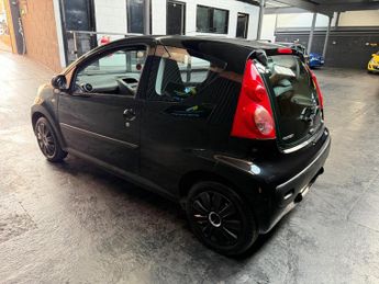 Peugeot 107 1.0 12V Urban Euro 4 3dr
