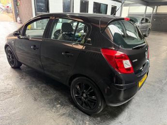 Vauxhall Corsa 1.2i 16v SE 5dr (a/c)