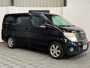 Nissan Elgrand 