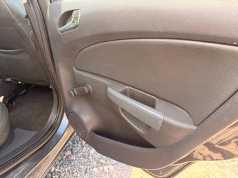 Vauxhall Corsa 1.4 16V SE Auto Euro 5 5dr