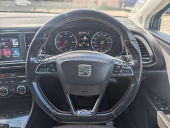 SEAT Leon 2.0 TDI FR Technology DSG Euro 6 (s/s) 5dr