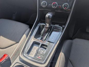 SEAT Leon 2.0 TDI FR Technology DSG Euro 6 (s/s) 5dr