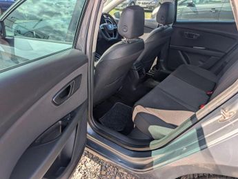 SEAT Leon 2.0 TDI FR Technology DSG Euro 6 (s/s) 5dr