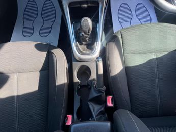 Vauxhall Astra 2.0 CDTi ecoFLEX SRi Euro 5 (s/s) 5dr