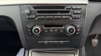 BMW 1 Series 2.0 118d SE Euro 5 5dr