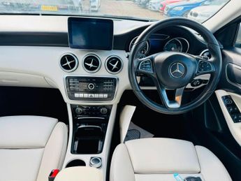 Mercedes-Benz A Class 1.5 A180d Sport (Executive) 7G-DCT Euro 6 (s/s) 5dr