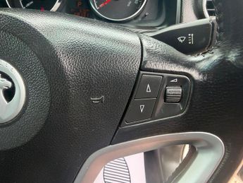 Vauxhall Antara 2.2 CDTi Exclusiv Auto 4WD Euro 5 5dr