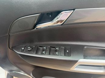 Vauxhall Antara 2.2 CDTi Exclusiv Auto 4WD Euro 5 5dr